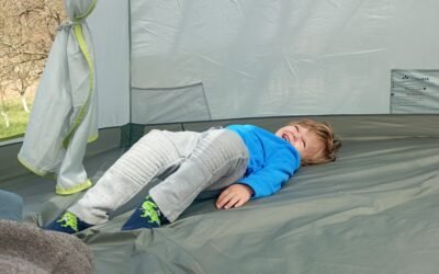 Prvo kampovanje sa decom: kako se pripremiti?